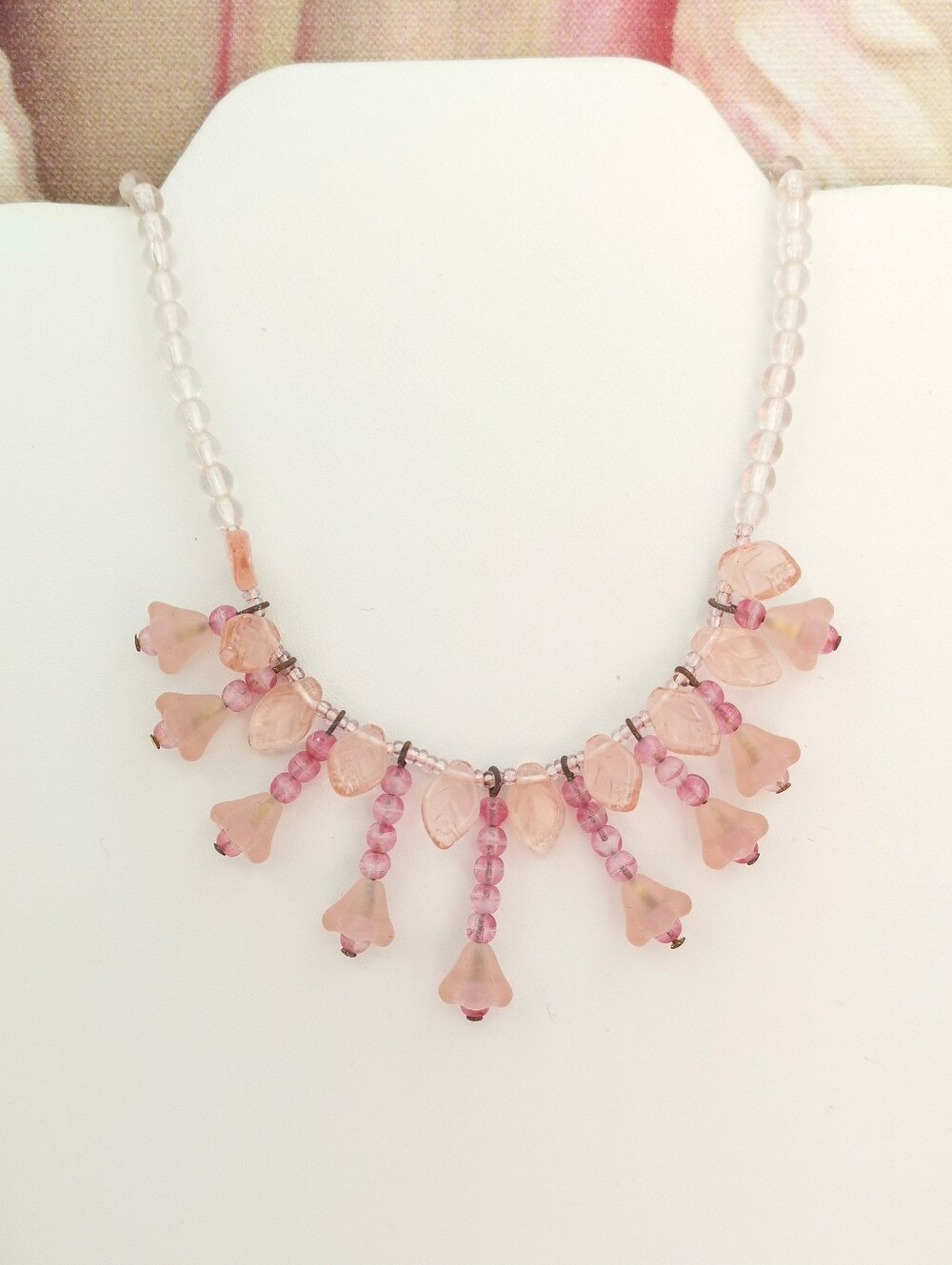 VINTAGE Czech Art Glass beaded necklace Pink Bells
